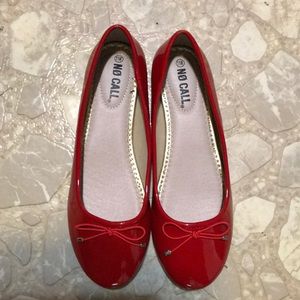 NWOT Patent Red Flats with Bow